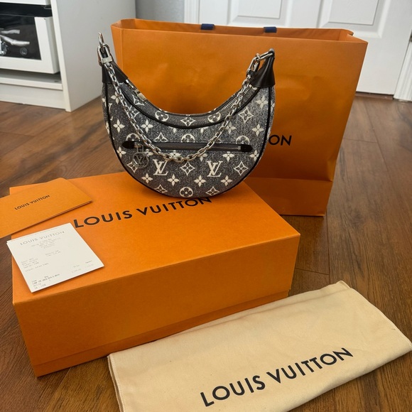 LOUIS VUITTON Monogram Jacquard Denim Loop Black! - Picture 2 of 16